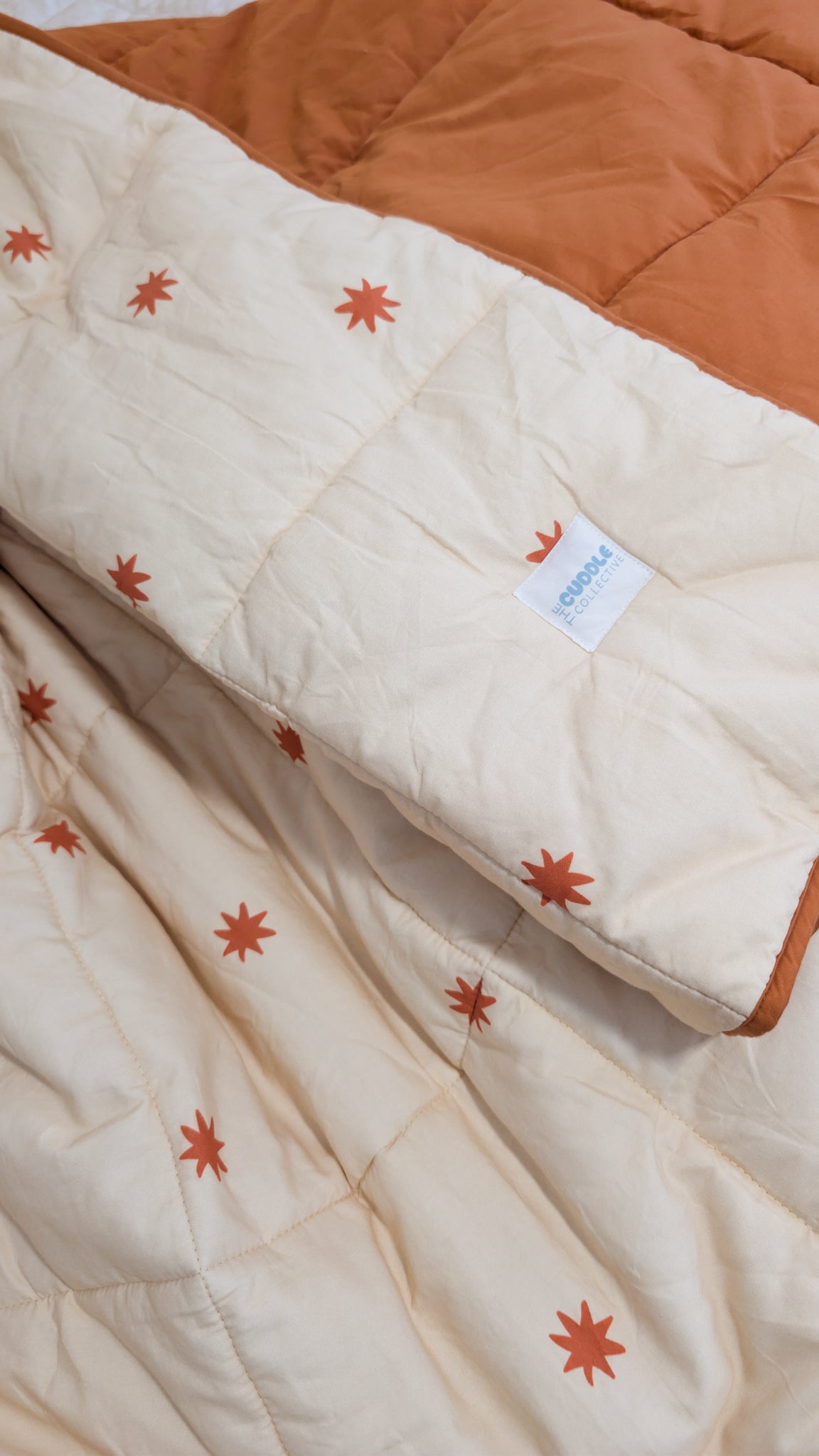 Teracotta star Organic Cotton Reversible Quilt