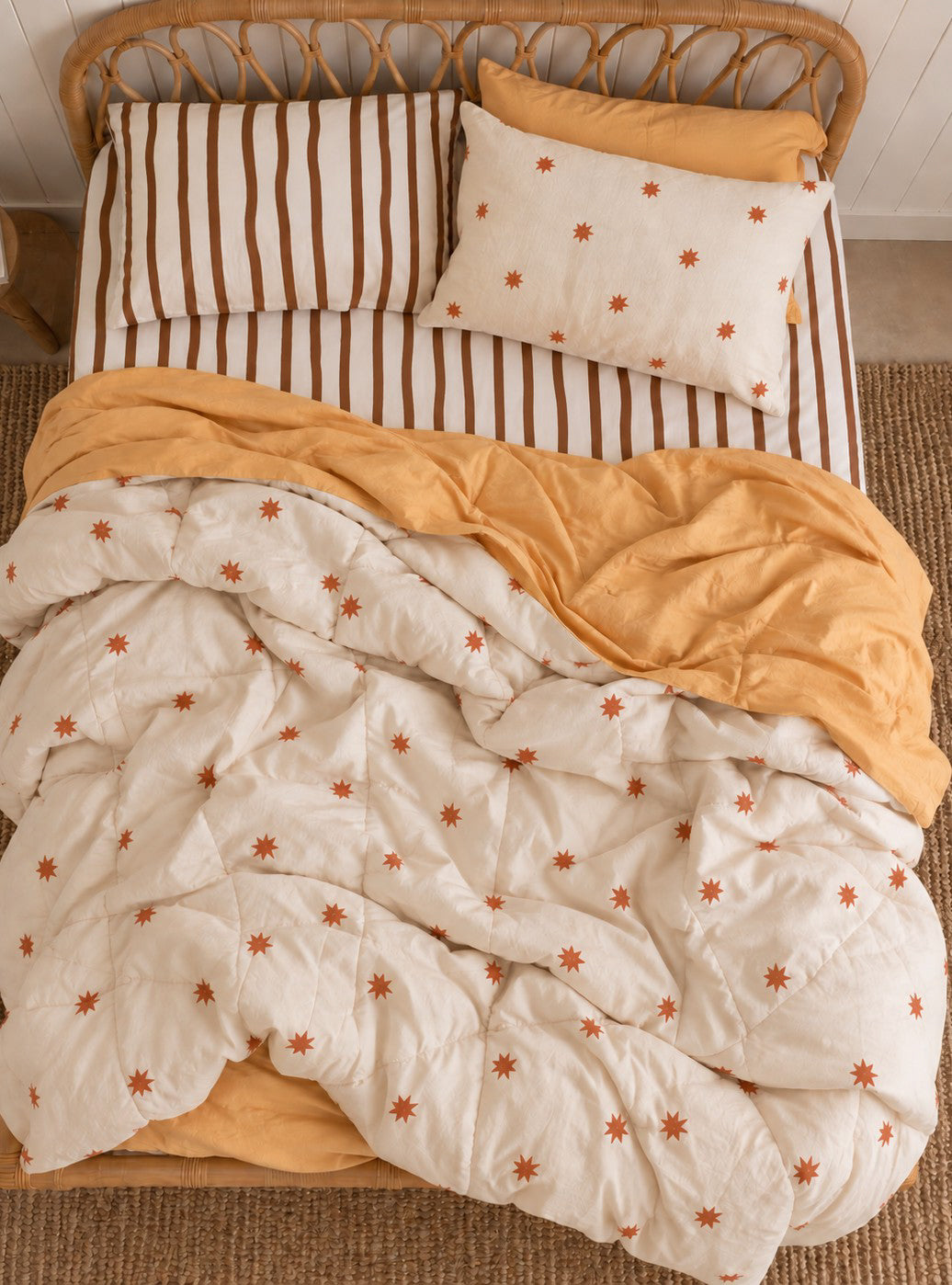 Organic Cotton Reversible Quilt - Starfall